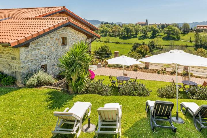 Apartamento de vacaciones para 6 personas, con jardín y vistas, Se admiten mascotas - 1