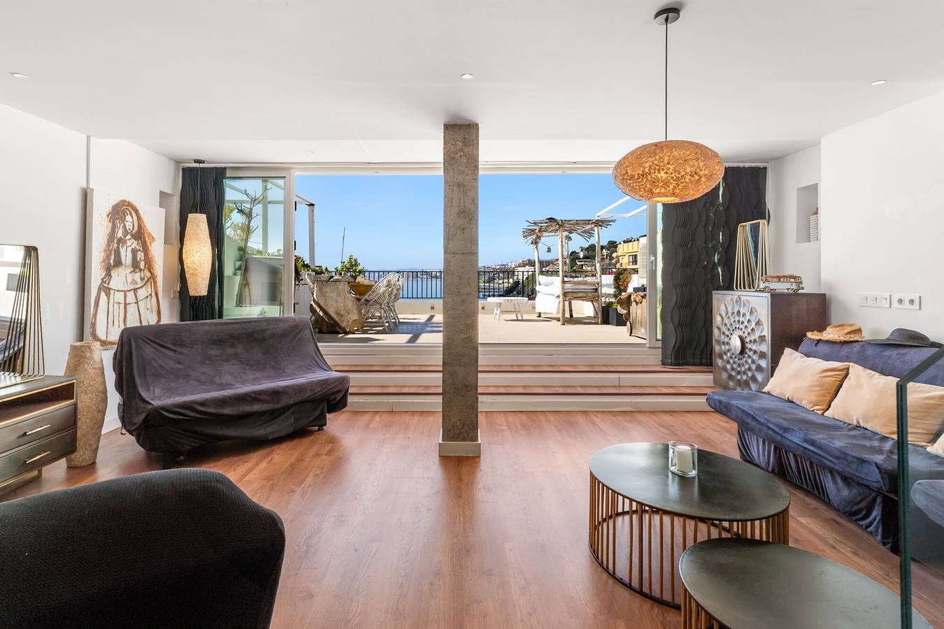 Ganze Wohnung, Apartment 'Duplex Paradies am Meer' mit Meerblick, Wlan und Klimaanlage in Torremuelle, Benalmádena