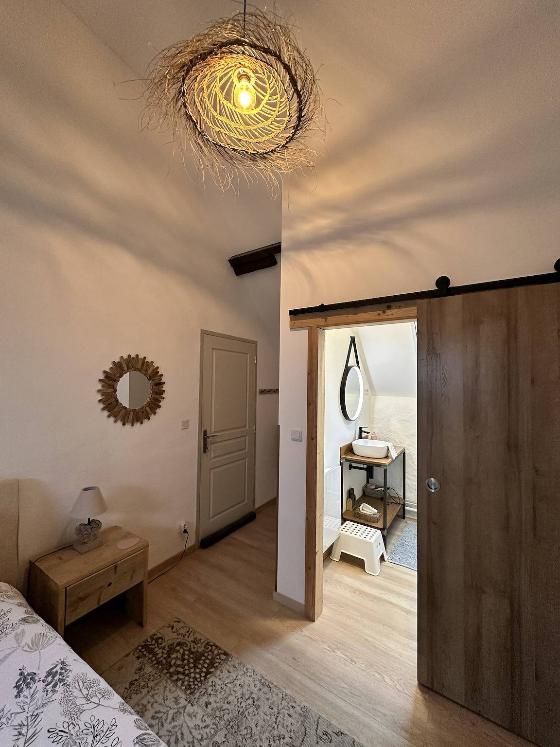 Maison Balady - Chambre Rose in Bellenaves, Région de Montluçon