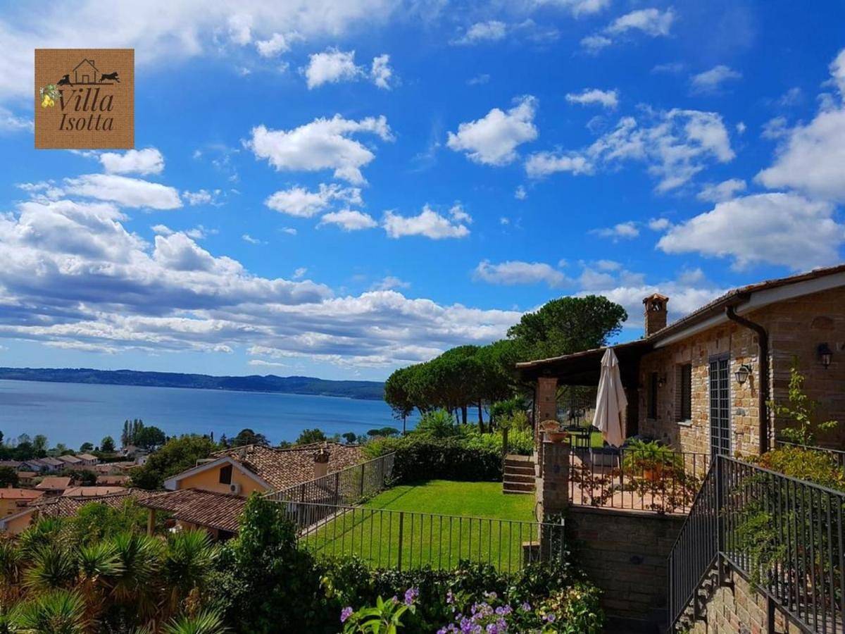 Villa Isotta in Trevignano Romano, Lago di Bracciano