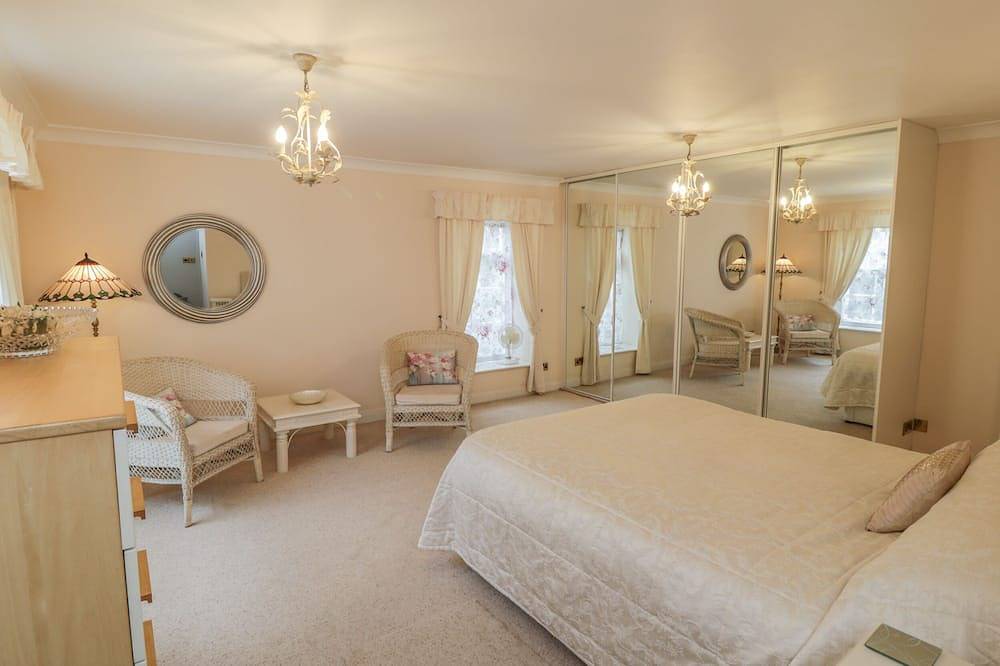 The Garden Apartment, pet friendly, country holiday cottage in Filey in Filey, North Yorkshire