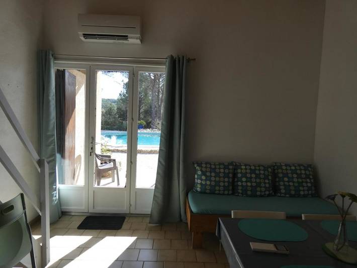 Location de vacances pour 7 personnes, avec jardin ainsi que piscine et vue, animaux acceptés à Les Arcs (Var) - 2