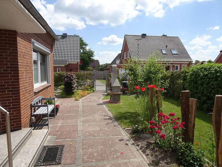 Ferienhaus für 2 Personen, mit Terrasse und Garten in Greetsiel