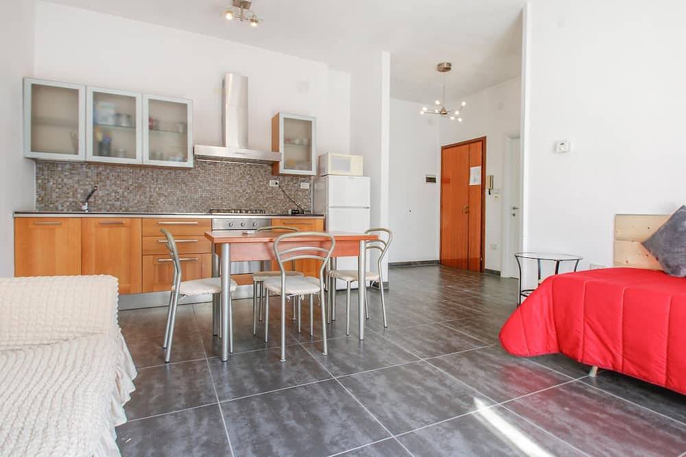Geheel appartement, Gezellig appartement met 2 slaapkamers. in Igea Marina, Bellaria-Igea Marina