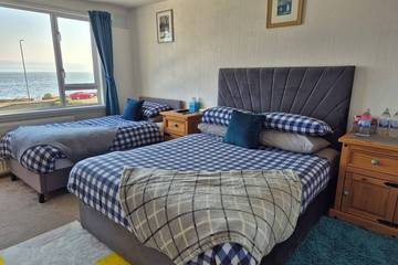 Holiday Rental for 17 People in Kirn, Dunoon, Photo 2