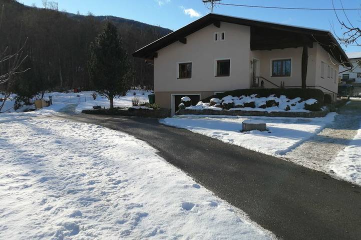 Ferienwohnung für 7 Personen, mit Terrasse und Garten in Tirol - 3