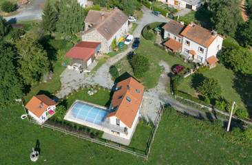 Maison De Vacances pour 4 Personnes dans Manzat, Parc naturel régional des Volcans d'Auvergne, Photo 3