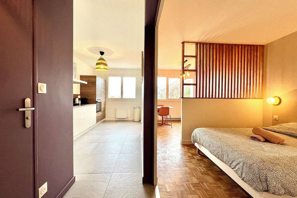 Appartement entier, L'universitaire / Campus / Parking / Montagnes in Gières, Isère
