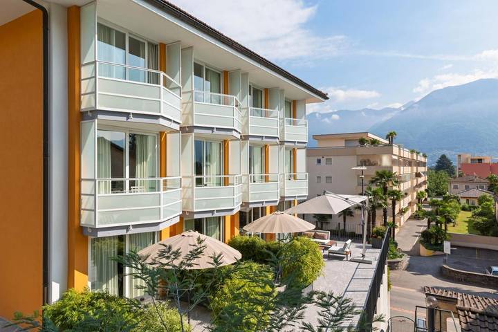 B&B für 2 Personen, mit Balkon und Terrasse sowie Ausblick in Ascona