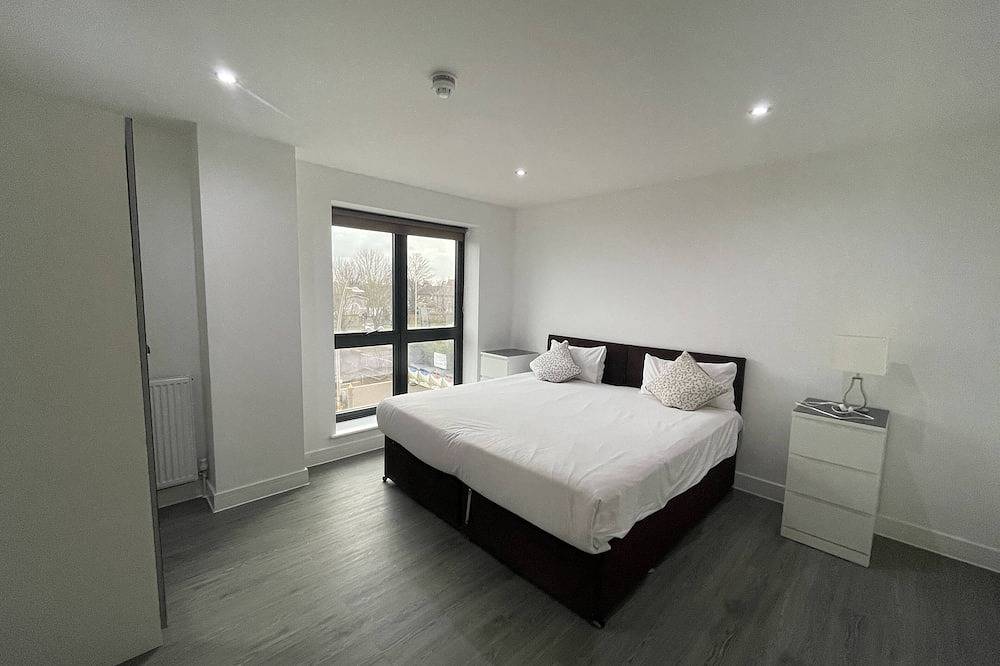 Ganze Wohnung, Apartment-Eigenes Badezimmer-1 Bedroom in Redbridge, London