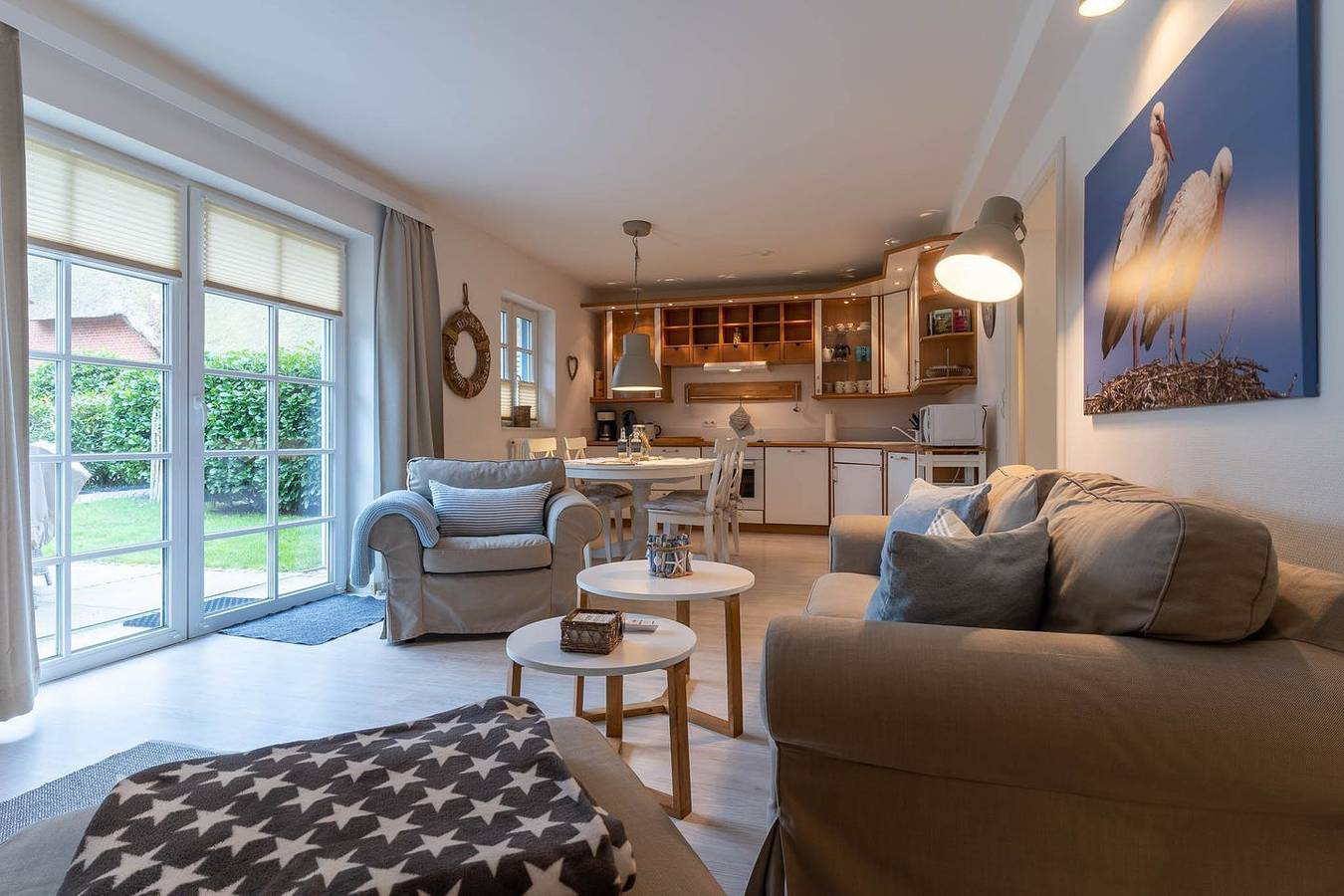 Ganze Wohnung, Moderne Ferienwohnung mit barrierefreiem Zugang und traumhaftem Gartenblick in St. Peter-Ording, Eiderstedt