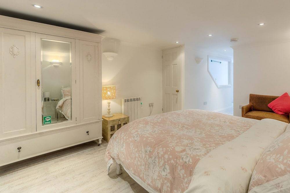 Tarrant St Cottage Arundel in Arundel, South Downs