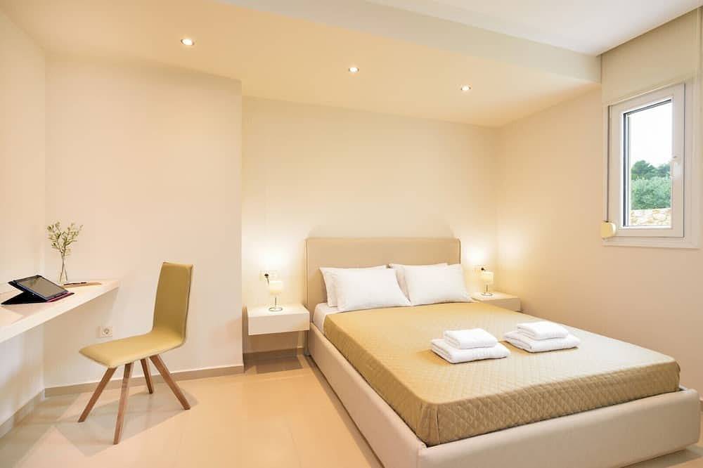 Jacuzzi -Bbq-Big pool - Walk to beach & grocery store in Chania region