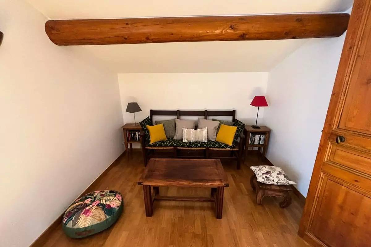 Maisons & Villas pour 5 Personnes in Fontaine-de-Vaucluse, Vaucluse