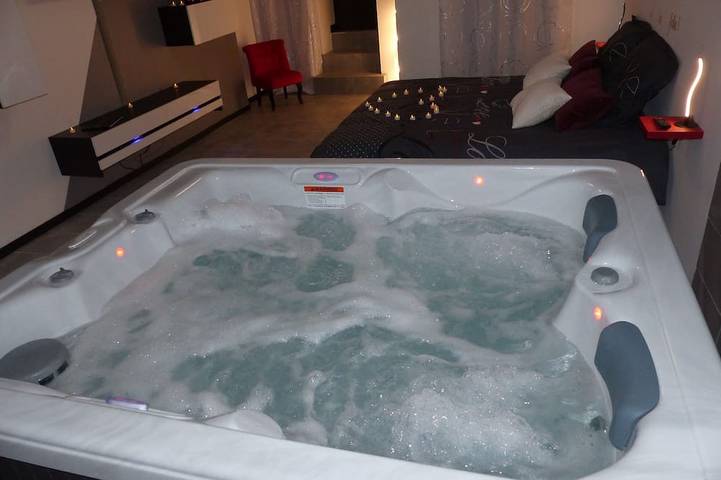 Gîte pour 2 personnes, avec jacuzzi à Auterive - 4