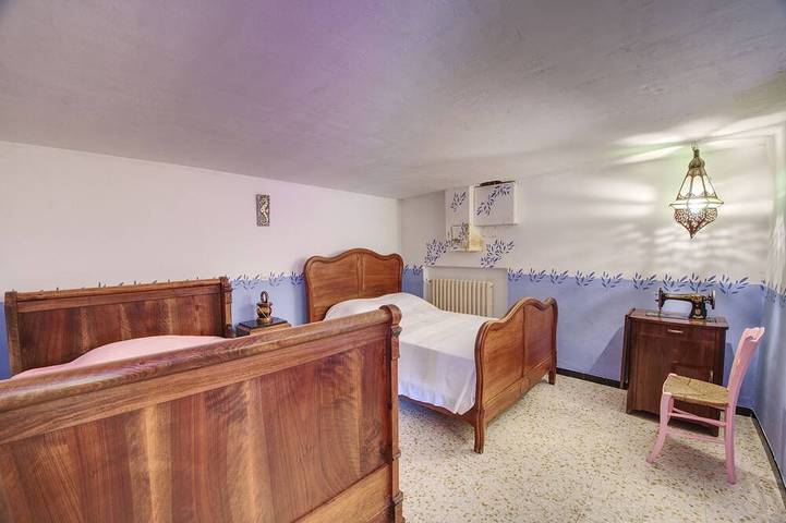 Location de vacances pour 9 personnes, avec terrasse et jardin, animaux acceptés à Courry - 4