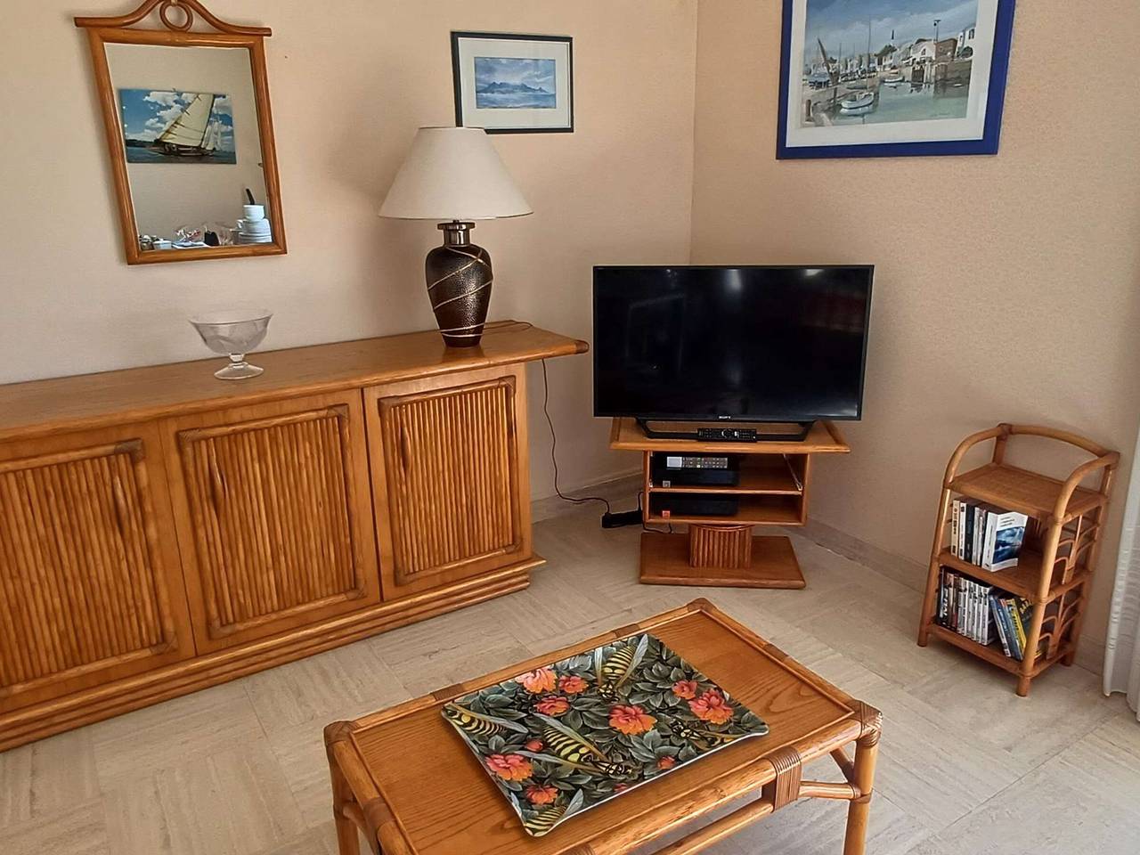Ganze Wohnung, Geräumige T3-Wohnung mit Sonnenterrasse und Parkplatz in Royan, Côte de Beauté