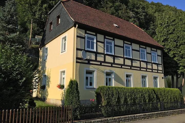 Ferienwohnung für 4 Personen, mit Terrasse und Garten in Bad Schandau