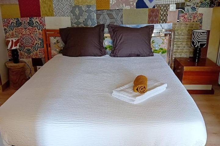 Familienfreundliche Unterkunft mit Blick auf die Loire, mit Pool und Whirlpool in Blois, Blois und Umgebung