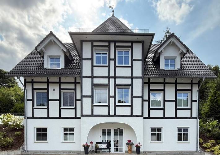 Ferienhaus für 20 Personen, mit Balkon und Terrasse sowie Garten und Sauna