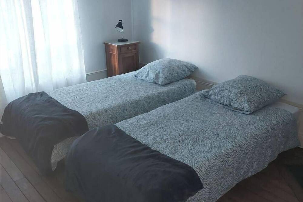 Gite d'exception 10 lits & jacuzzi in Châlons-en-Champagne, Marne