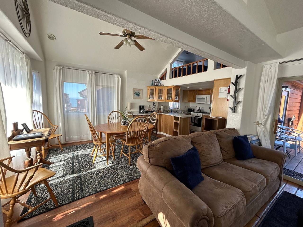 Loft for 7 Guests in California, USA