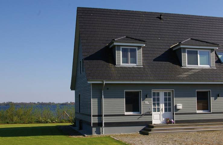 Ferienwohnung für 3 Personen, mit Terrasse und Seeblick sowie Garten in Wittensee - 2