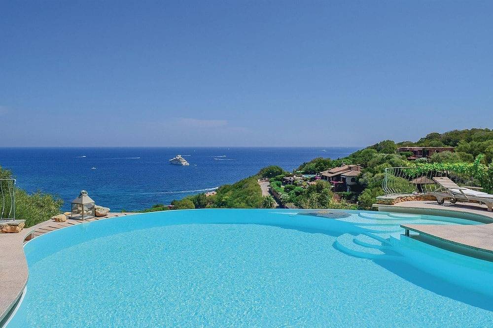 Stunning home in porto rotondo -ot- in Porto Rotondo, Costa Smeralda