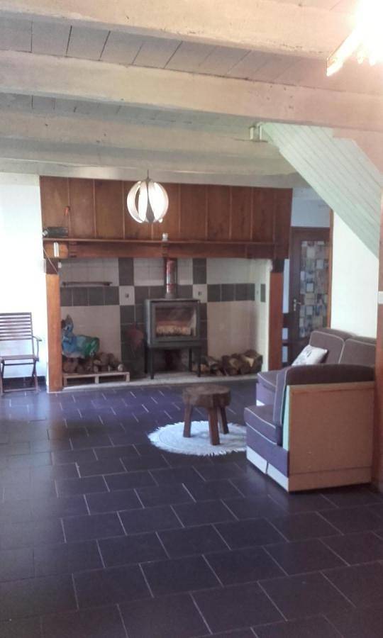 Location de vacances pour 4 personnes, avec jardin et vue à Lacroix-Barrez - 4