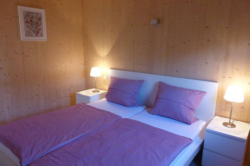 Freistehendes Ferienhaus in der Eifel, allergikerfreundliche Holzbauweise. in Dahlem, Rureifel (Nordrhein-westfalen)