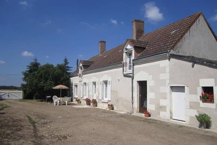 Gîte pour 6 personnes, avec Jardin à Chaumont-sur-Loire
