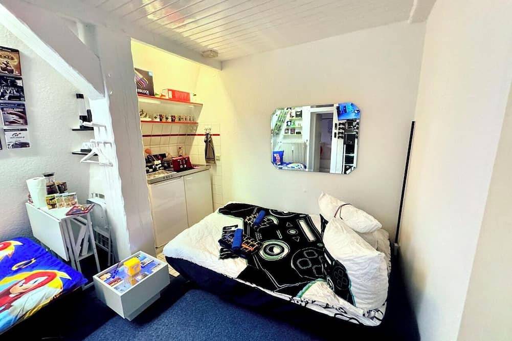 Ganze Wohnung, 🎮Gamer's Lore🕹 inkl. Extras in Göttingen, Niedersachsen