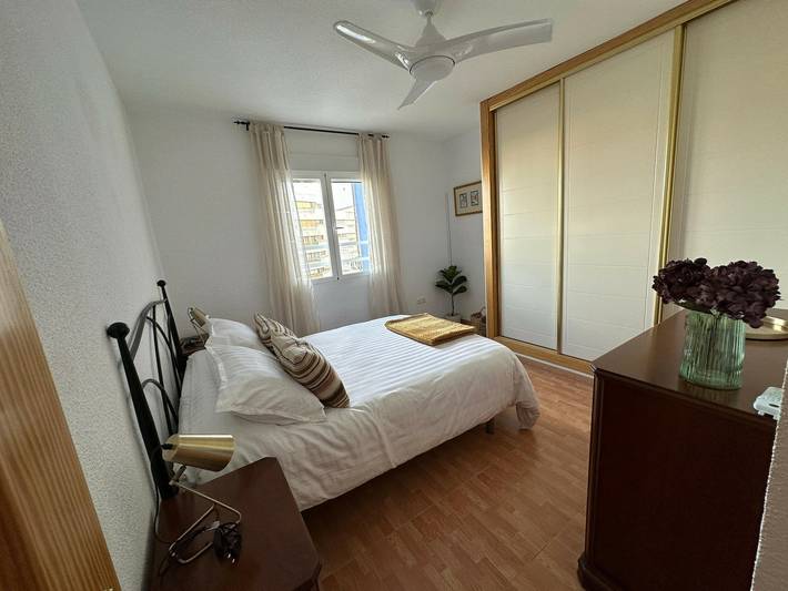 Ganze Wohnung, Ferienwohnung für 5 Personen mit Balkon in La Vila Joiosa, Costa Blanca