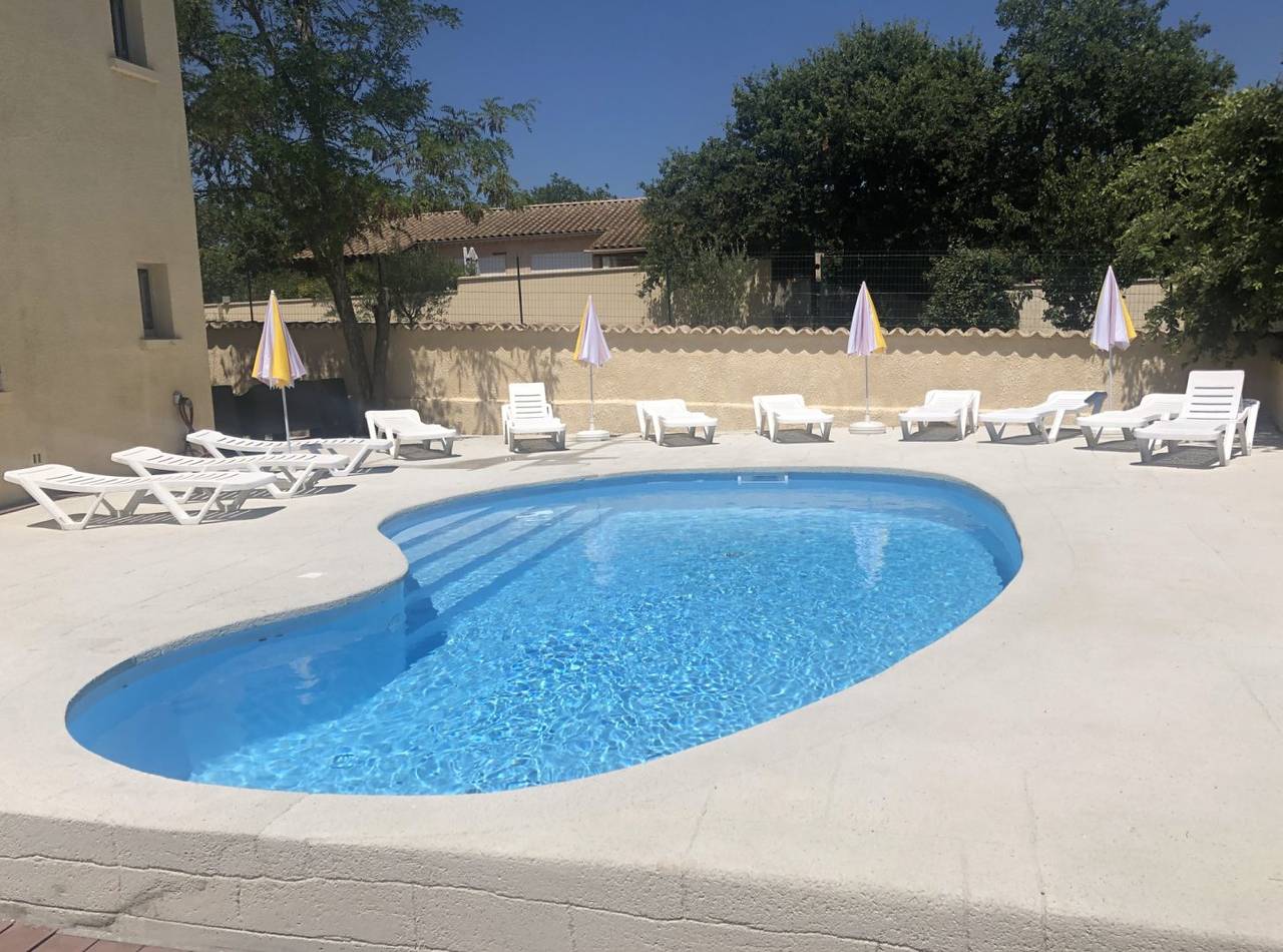 Appartement entier, "Gîte Sophie" - Résidence Le Petit Bois, piscine & spa, Ardèche in Ruoms, Ardèche