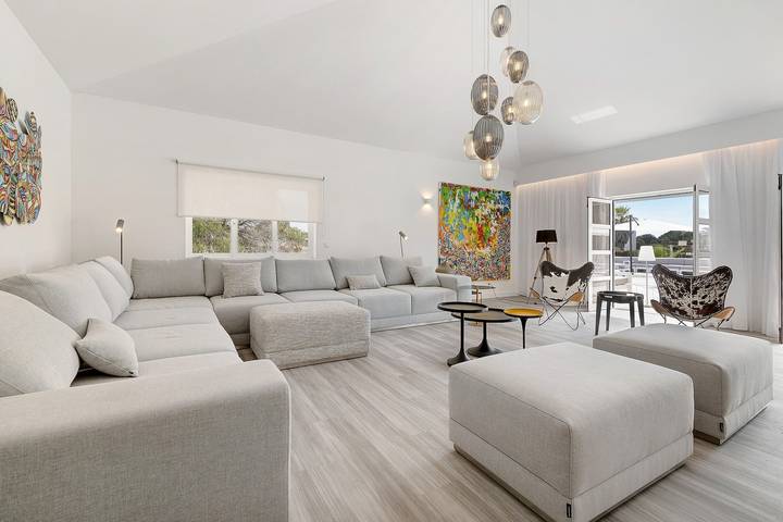 Ferienhaus für 10 Personen, mit Whirlpool und Garten