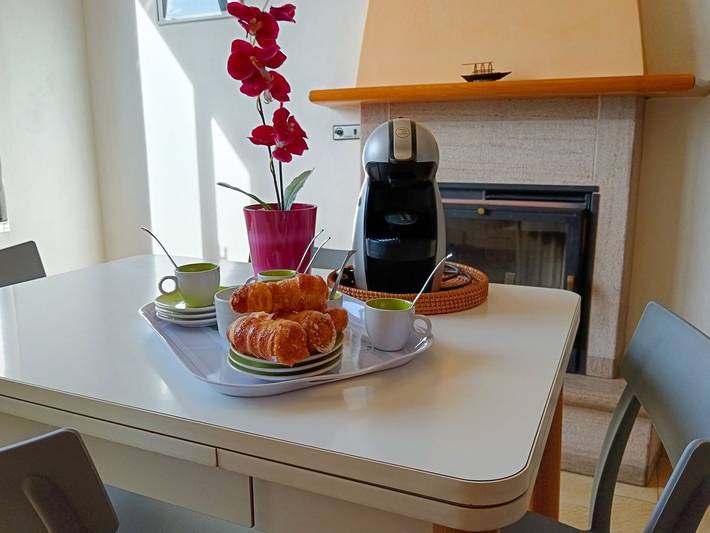 Gîte pour 4 personnes, avec vue sur le lac et vue ainsi que balcon/terrasse et balcon à Domaso - 3