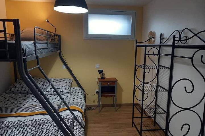 Location de vacances pour 5 personnes, avec jardin et terrasse à Uhart-Cize - 4