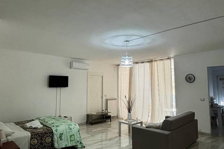Sol Casa  Appartamento ampiamente soleggiato con vani ampi e spaziosi in Cosenza, Provincia di Cosenza