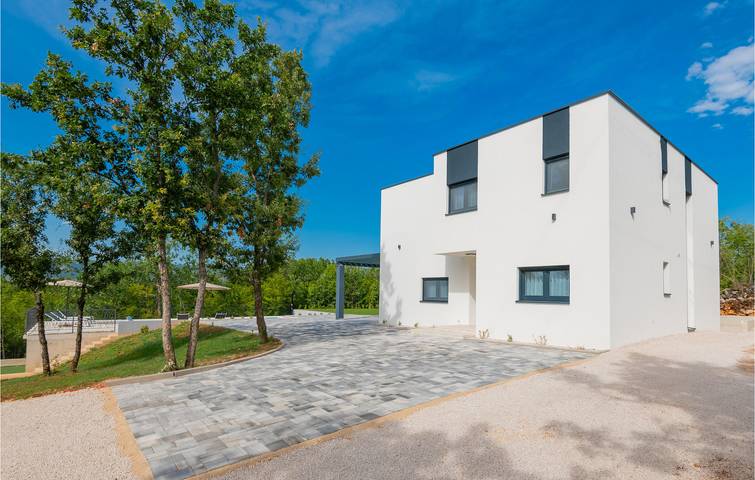 Ferienhaus für 10 Personen, mit Pool und Garten sowie Terrasse in Split-Dalmatien - 3