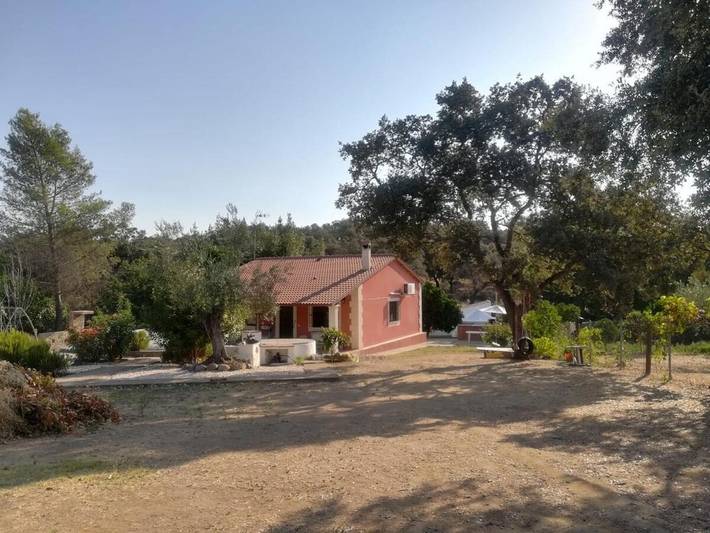 Casa rural para 8 personas, con piscina además de jardín y vistas, Se admiten mascotas en El Castillo de las Guardas - 2