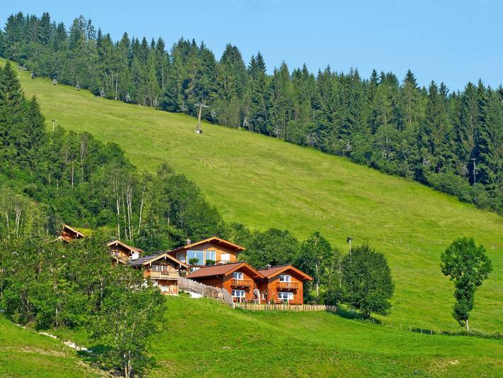Ferienhaus für 8 Personen, mit Sauna und Balkon sowie Garten