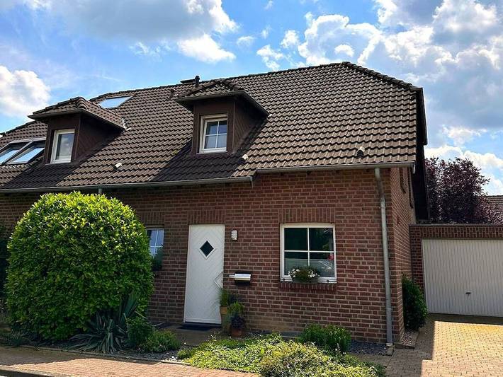 Ferienhaus für 6 Personen, mit Terrasse und Garten in Rees