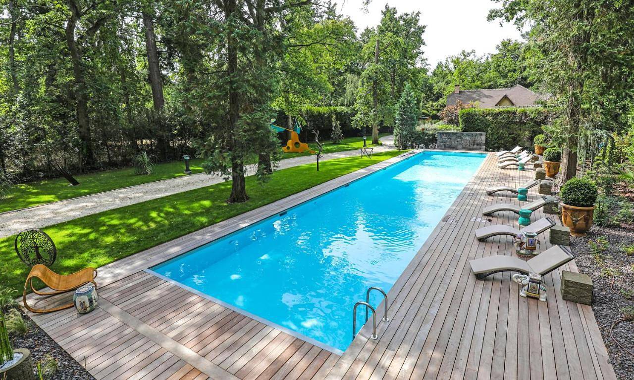 The Iflissen Pavilion - Luxury Villa in Lamorlaye, Oise