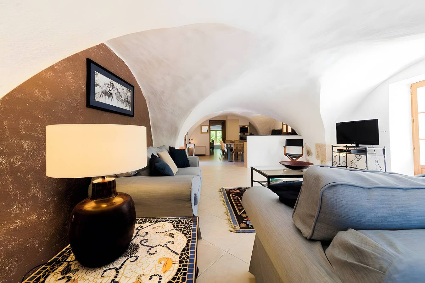 2-persons gîte with gardoise vault in a 16th-century mas 15km from uzès in Lussan, Région de Nîmes