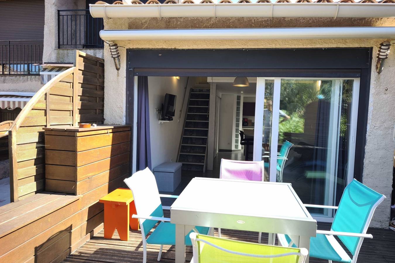 Apartamento entero, Bright apartment with terrace near the beach in Tiuccia, Calcatoggio