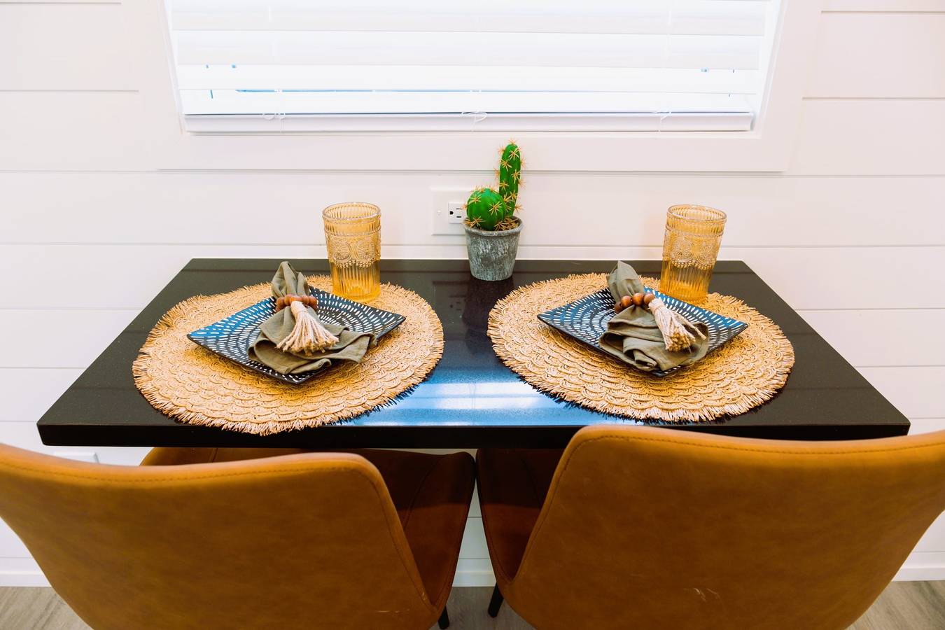 Somewhere in Texas Container Home in Condado de Brewster