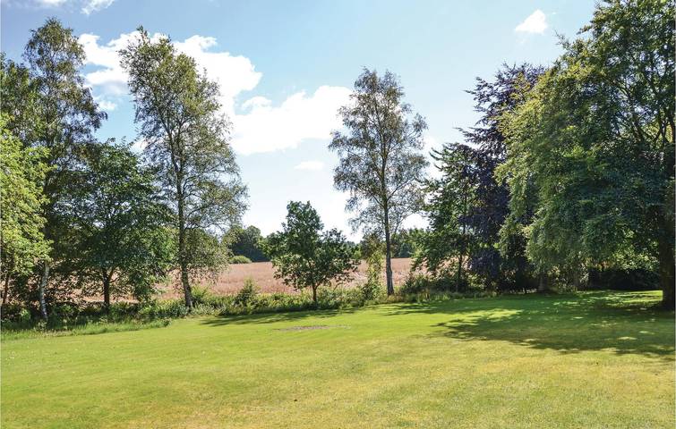 Ferienhaus für 6 Personen mit Terrasse in Hovedstaden