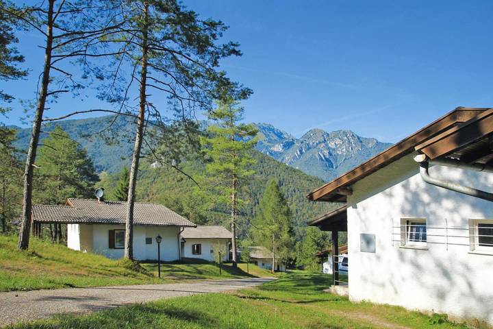 Ferienpark für 4 Personen, mit Terrasse und Pool in Italien - 4