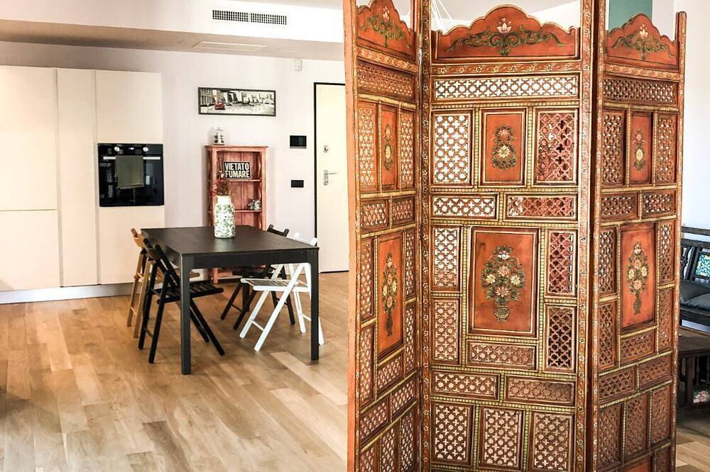 Entire apartment, Rita House. in Brescia, Garda Mountains