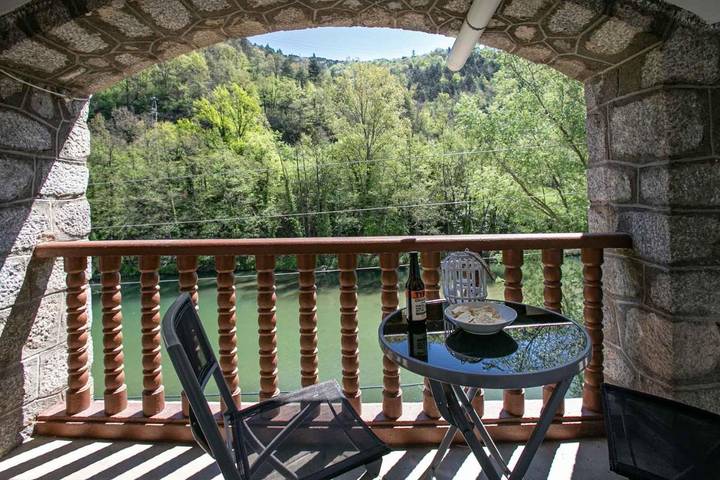 Gîte pour 6 personnes, avec terrasse à Ripoll - 4